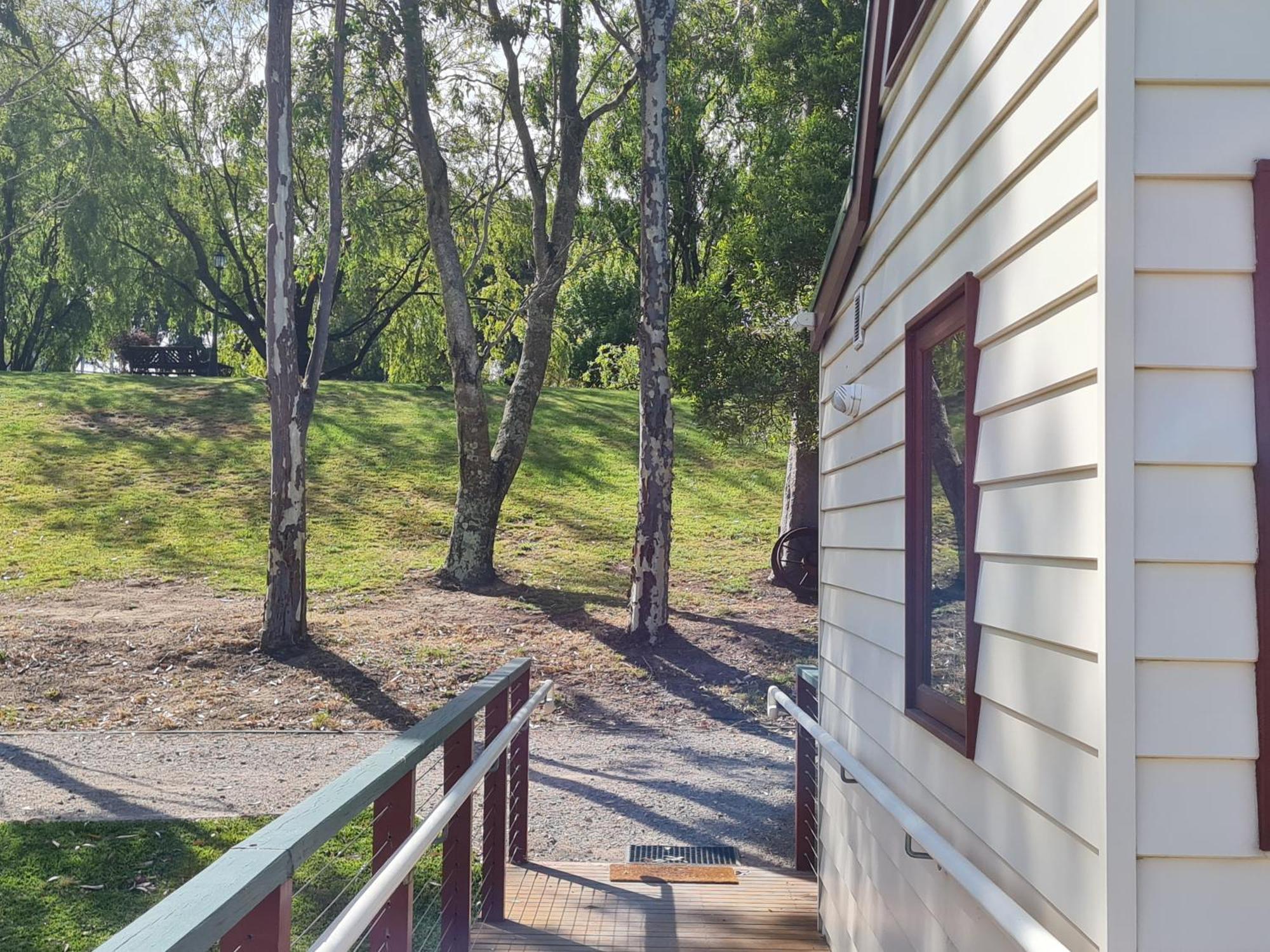 Maple Ridge Cottages Dumbalk Room photo